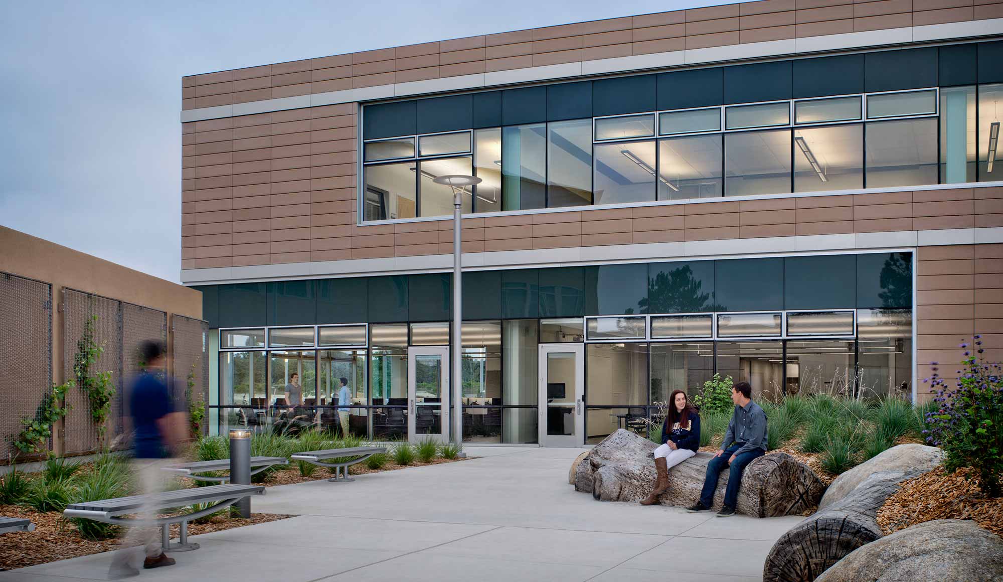 CSU Monterey Bay, The Business & Information Technology Building