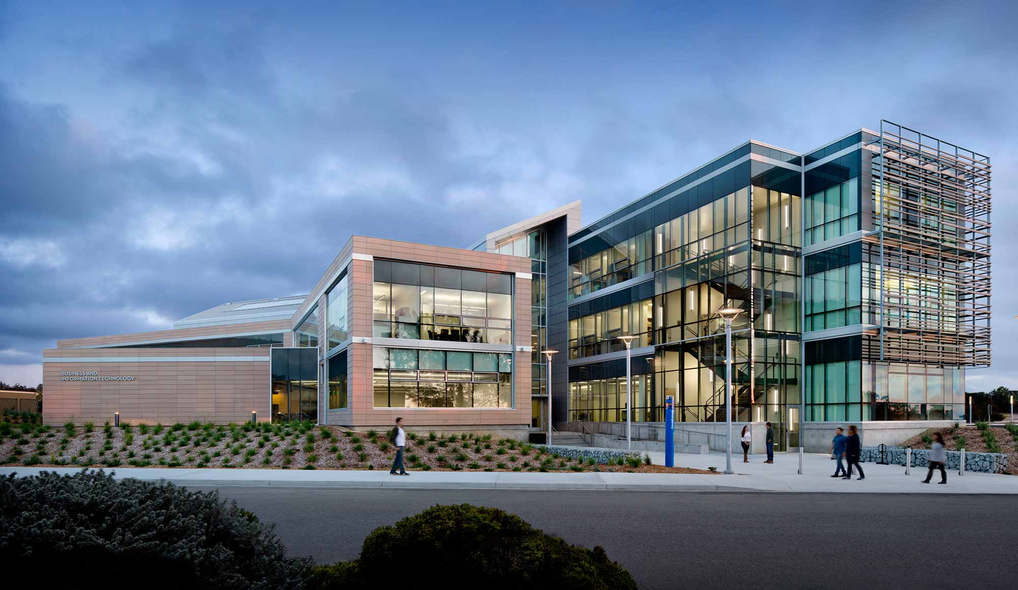 CSU Monterey Bay, The Business & Information Technology Building